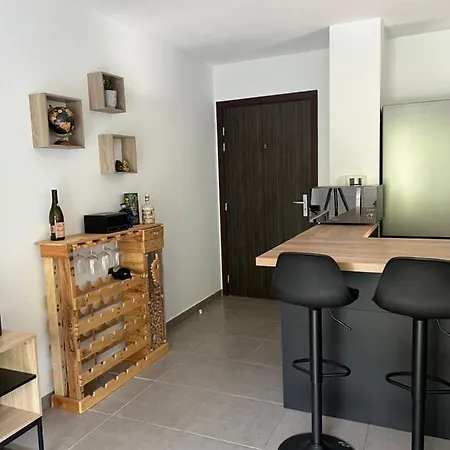 Apartment T2 Idealement Situe *