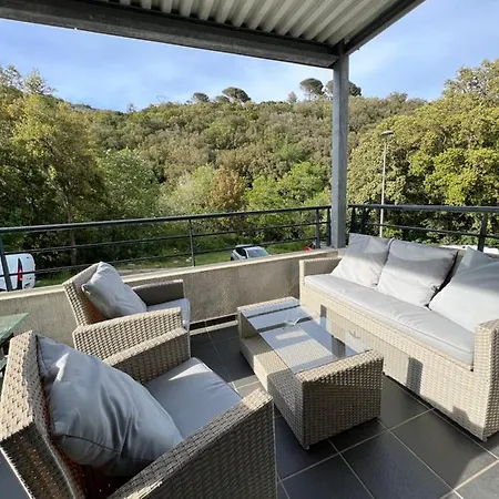 Apartment T2 Idealement Situe