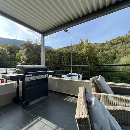 T2 Idealement Situe Apartment