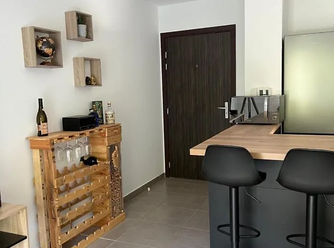 Apartment T2 Idealement Situe *